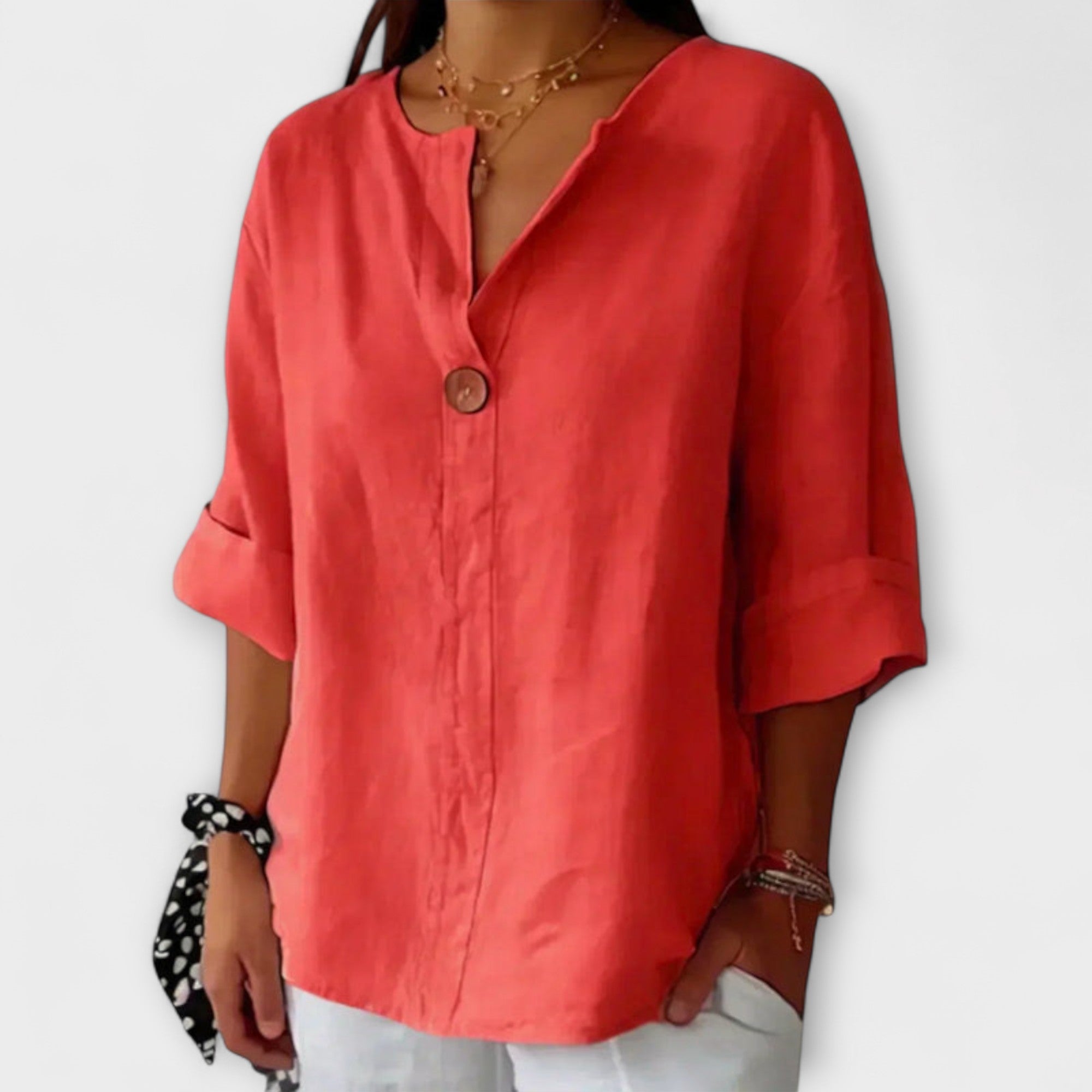 Liv - Beige elegant bluse med V-hals