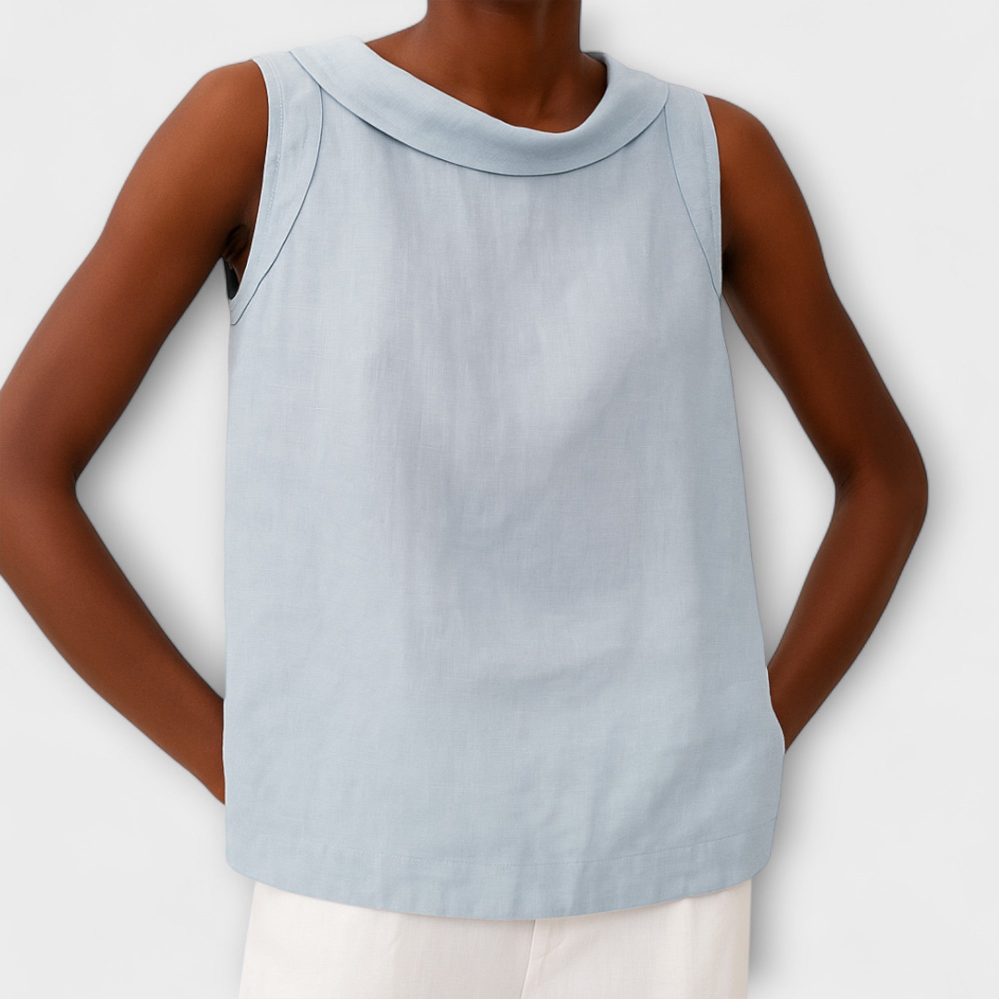 Målfrid - Beige elegant ermeløs topp