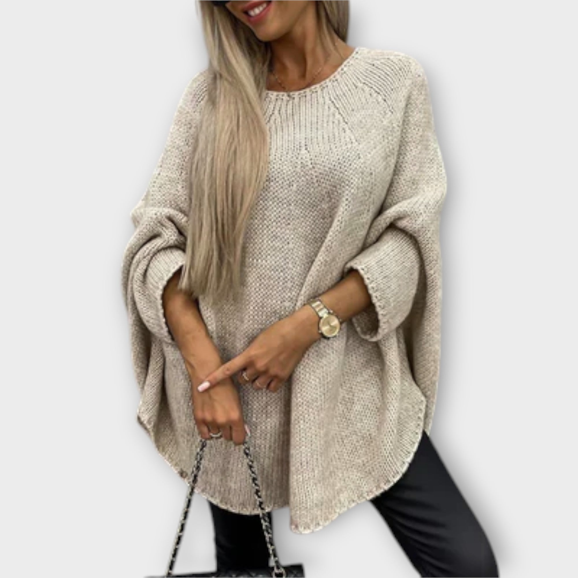Unni - Beige damegenser med rund hals