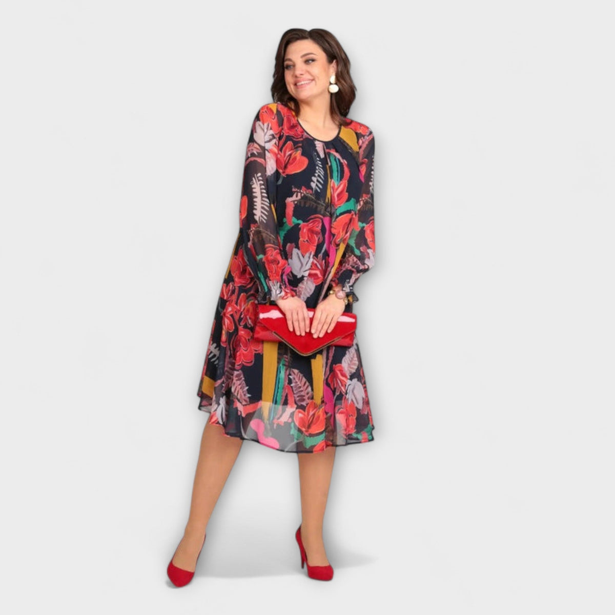 Frøya - Elegant Plus-Size Kjole med Blomstermønster