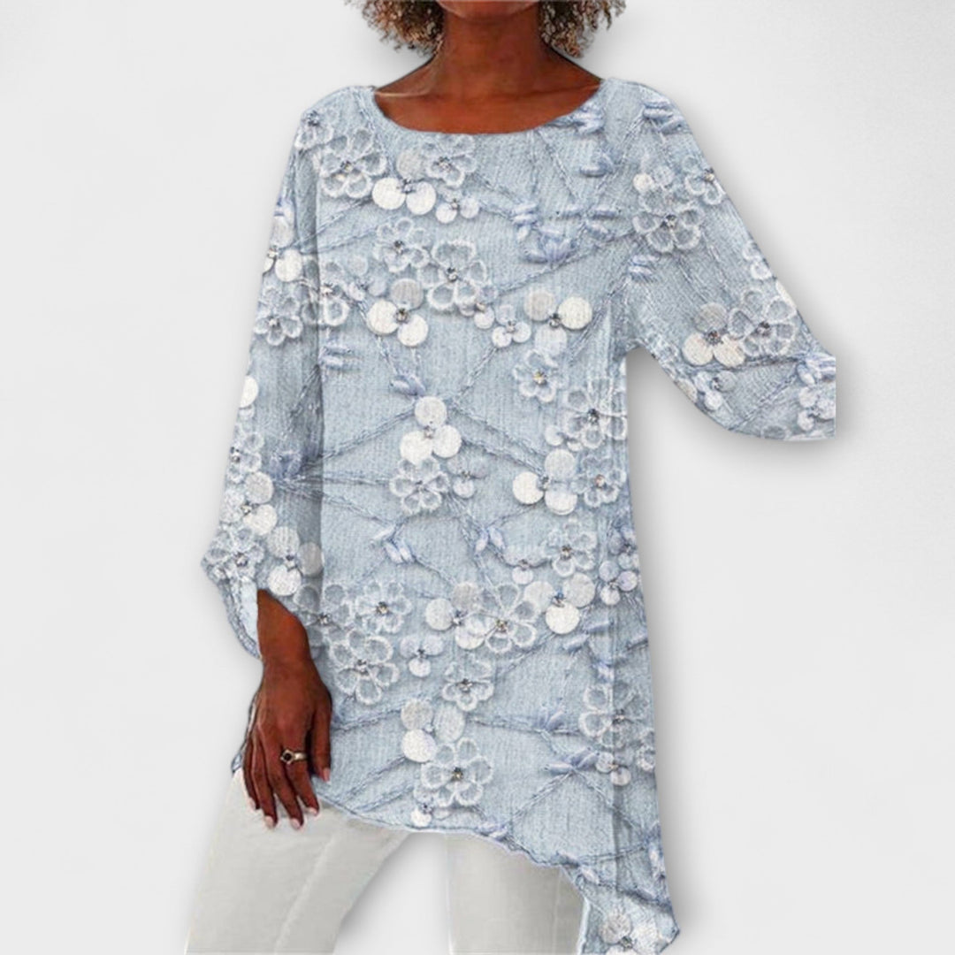 Ingunn - Beige bluse med blomstinspirert krystallmønster