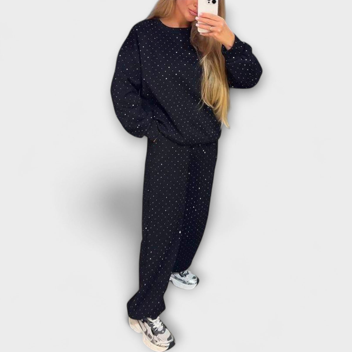 Ragnhild - Kremfarget fritids-sett