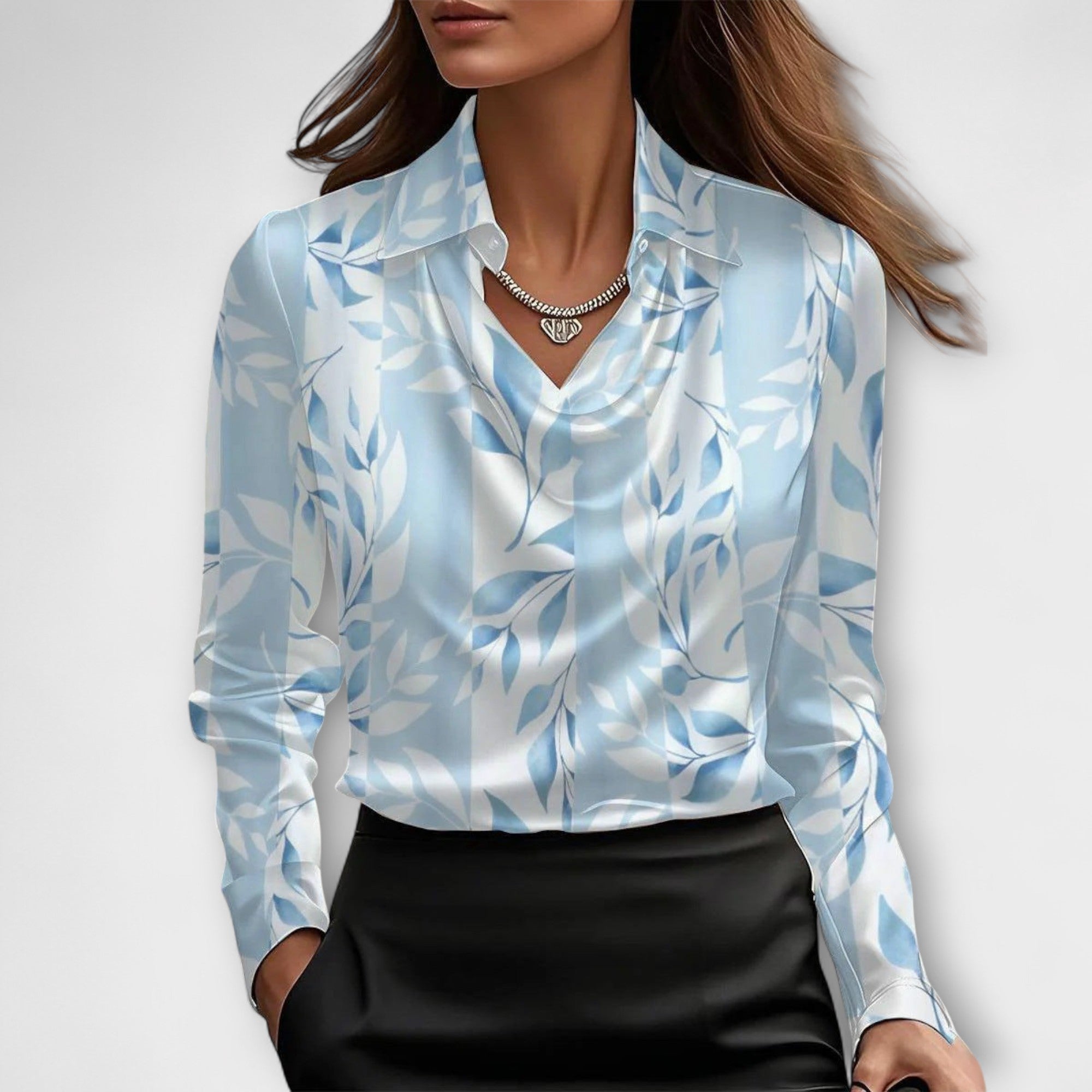Unni - Champagnefarget skinnende bluse med rynker