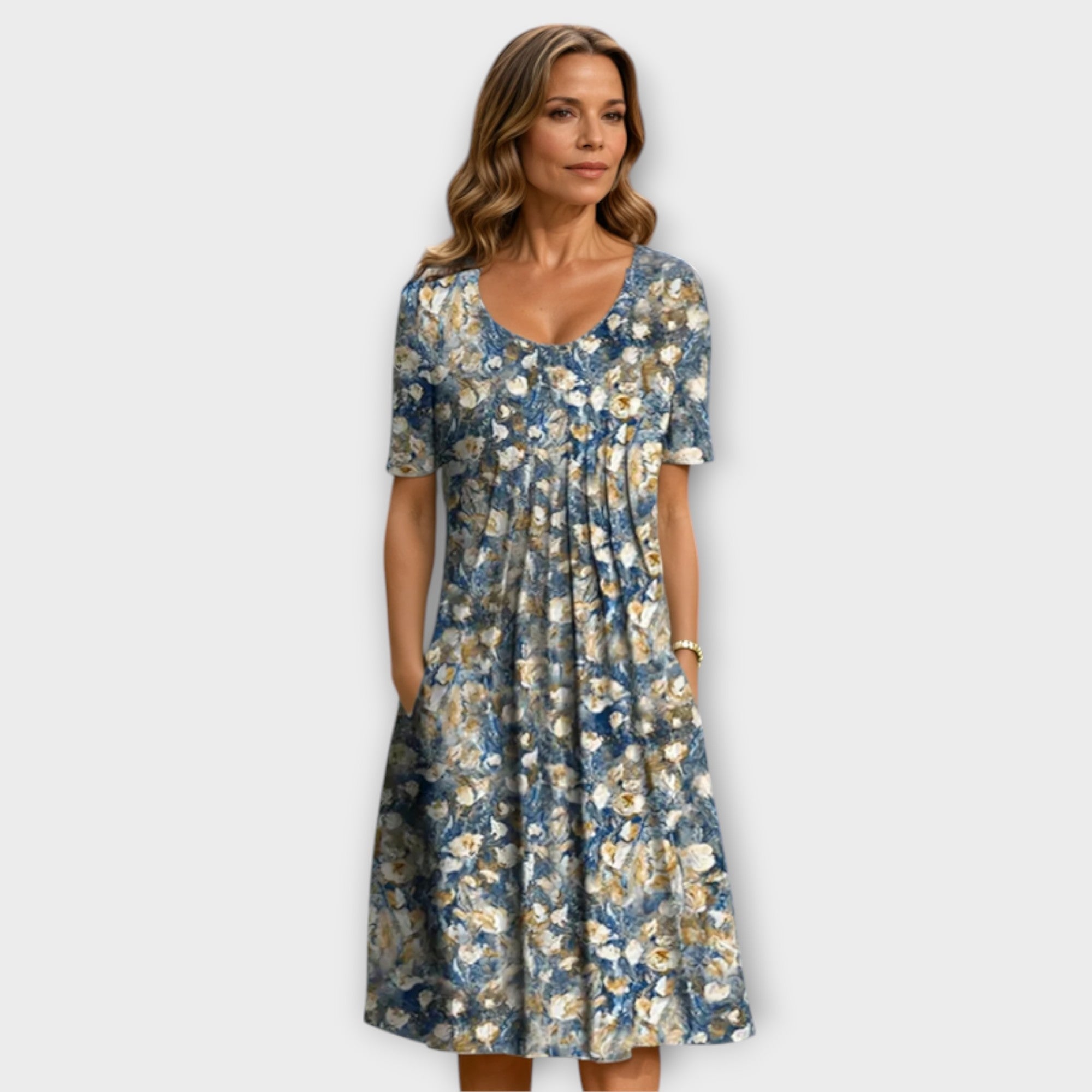 Mathilde - Hvit kjole med blomster