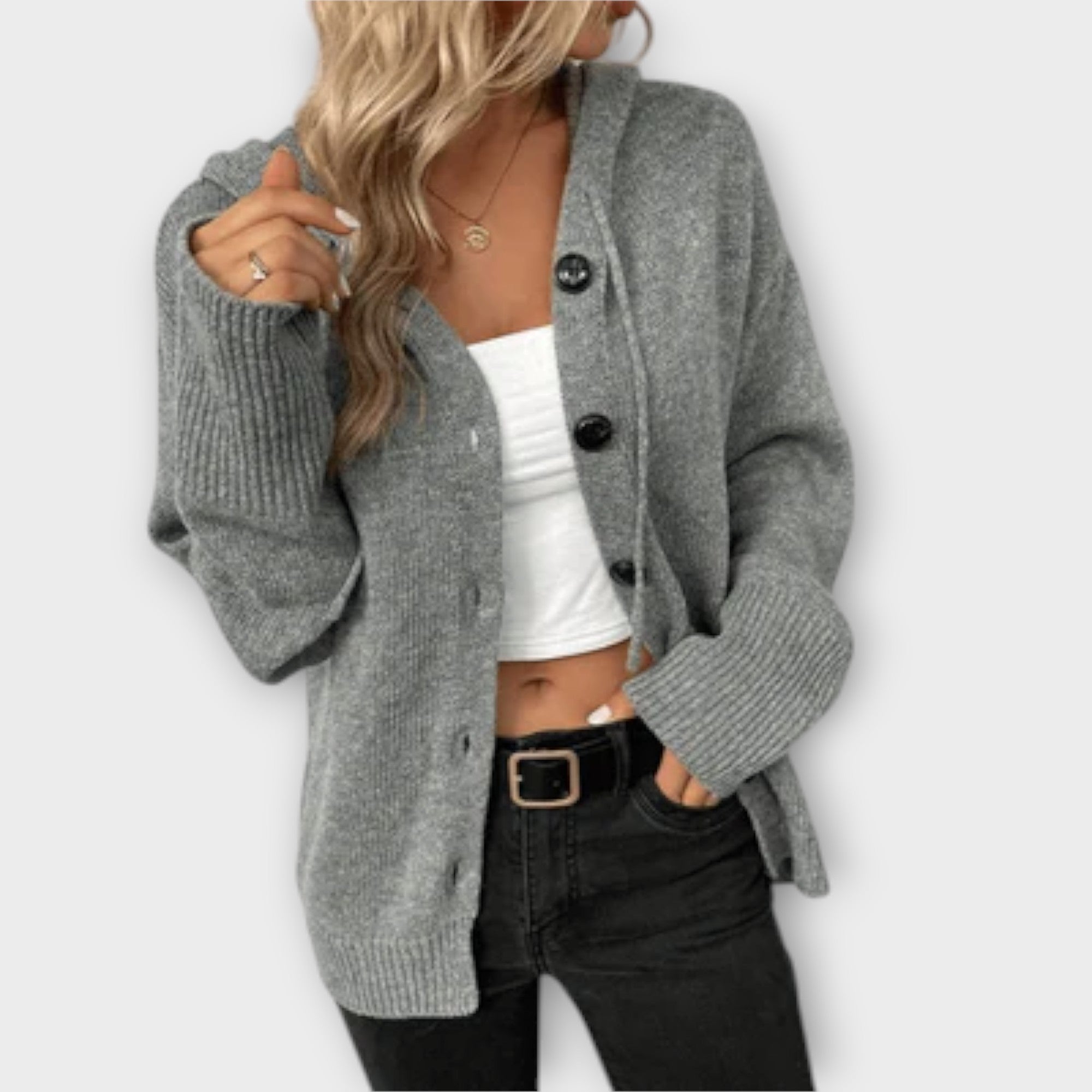 Sara - Beige Cardigan med Knappestolpe