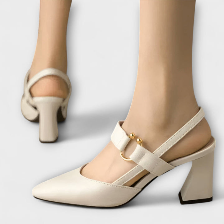 Marte - Elegante pumps med spenne- og hælrem