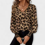 Line - Stilfull bluse med leopardmønster