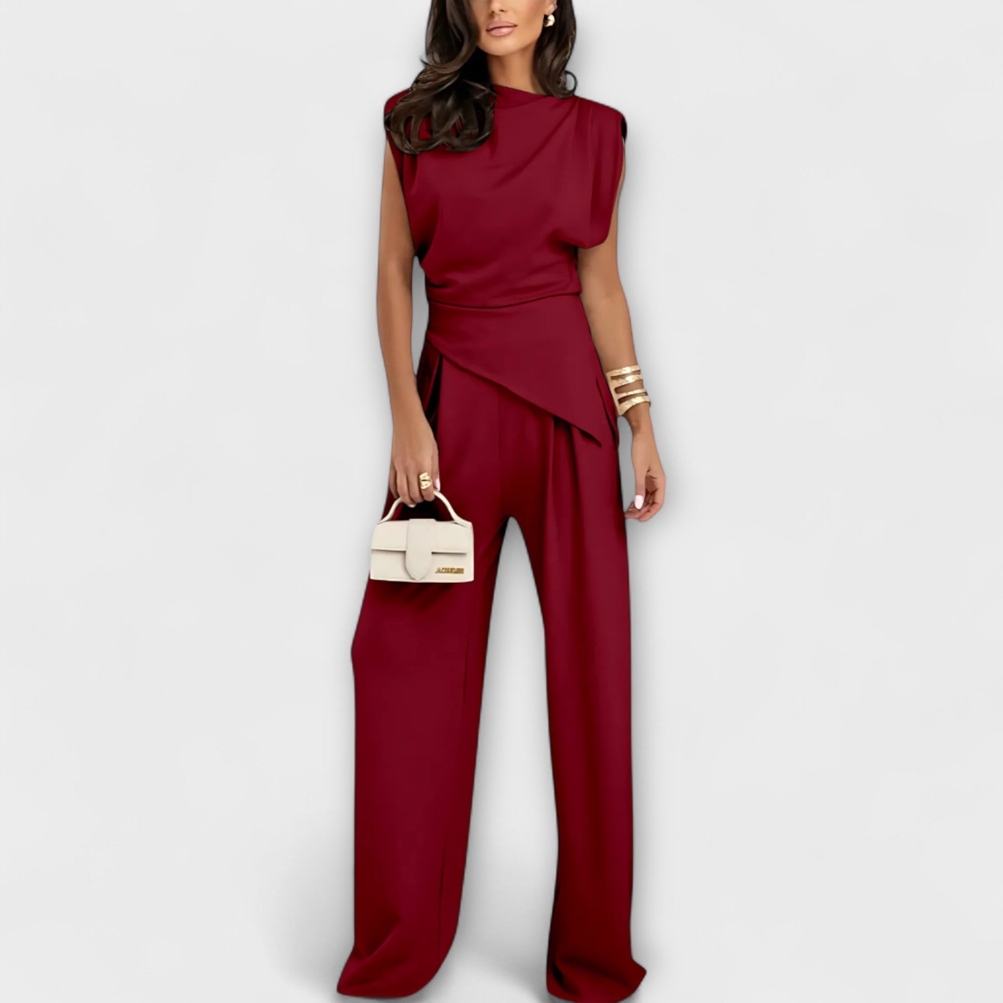 Kari - Beige asymmetrisk sett med drapering