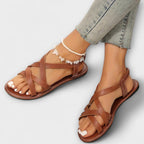 Ellen - Sandaler med kryssremmer