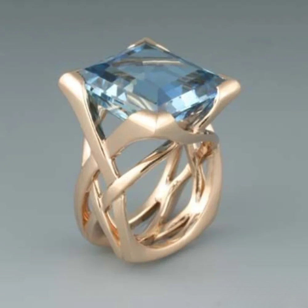 Saga - Klassisk Rose Ring