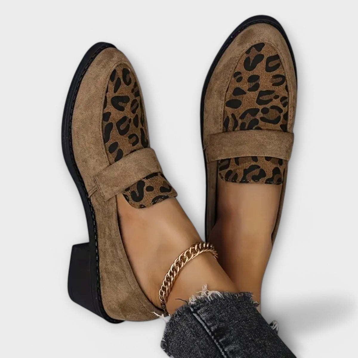 Hege - Semsket loafers med leopardfôr
