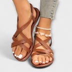 Ellen - Sandaler med kryssremmer