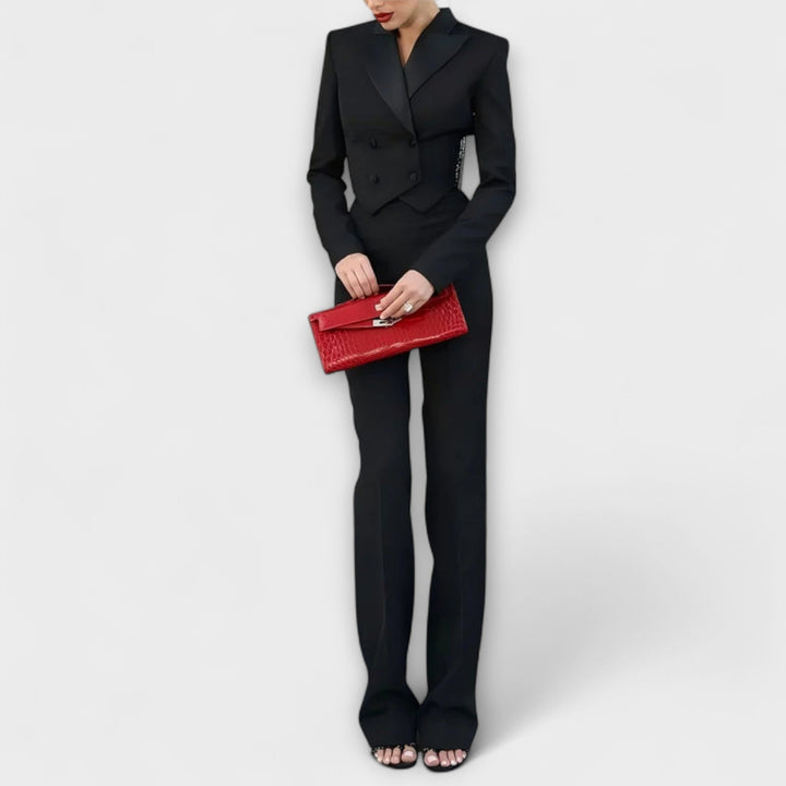Tone - Svart blazersett med perledetaljer