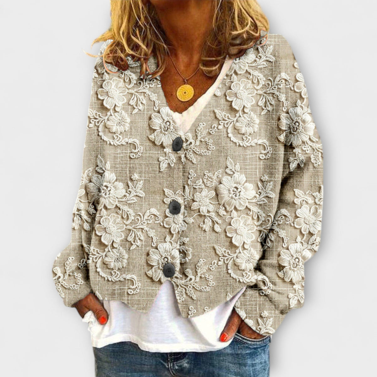 Berit - Beige Strikkegenser med blomsteraktig 3D-mønster