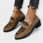 Hege - Semsket loafers med leopardfôr