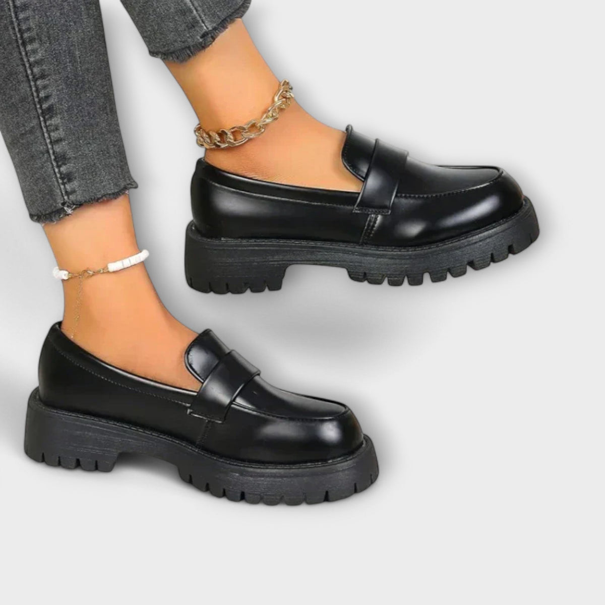 Sara - Svarte platåloafer
