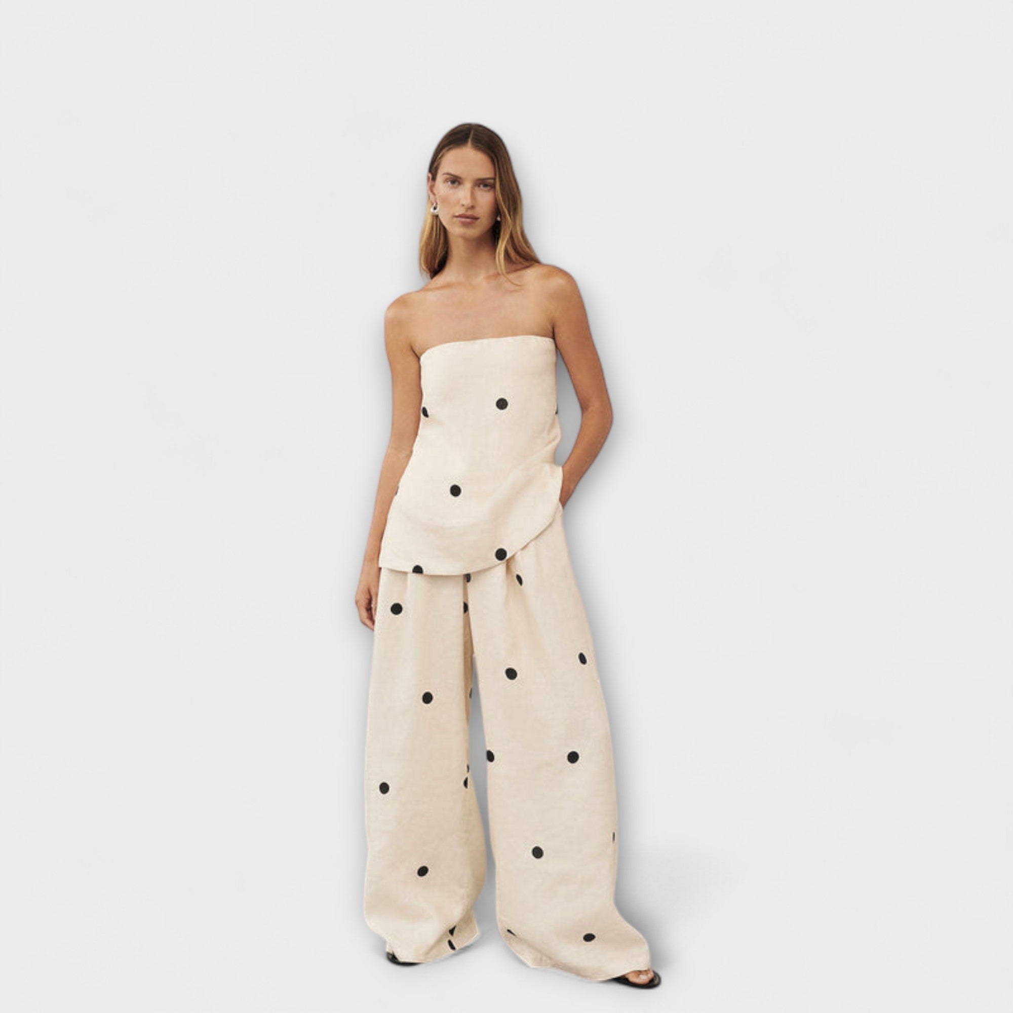 Marianne - Beige Prikkete buksedress