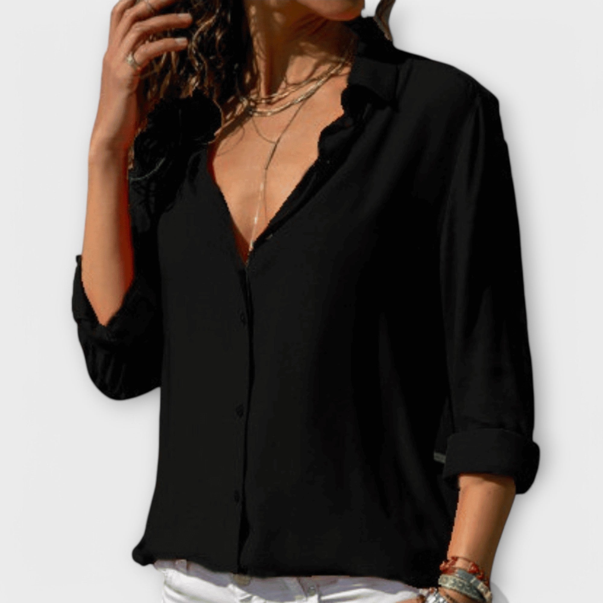 Sigrid - Hvit elegant satengbluse