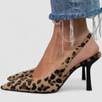 Mona - Kaki-pumps med leopardmønster og spiss tå