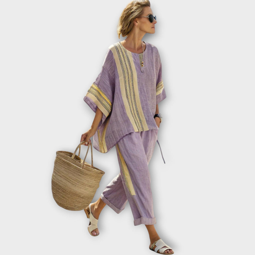 Marit - Elegant sett med stripemønster