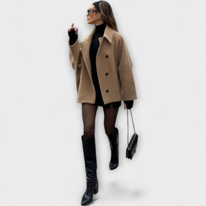 Signe - Beige stor kåpe i urban-elegant