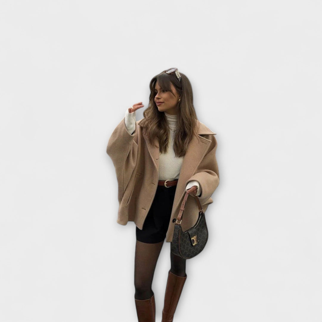 Signe - Beige stor kåpe i urban-elegant