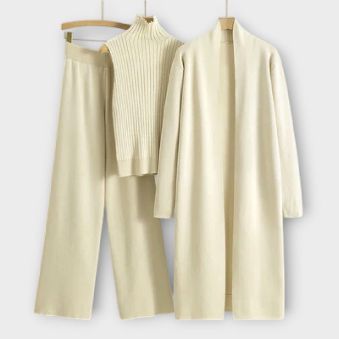 Eldbjørg - Tredelt strikkesett i khaki