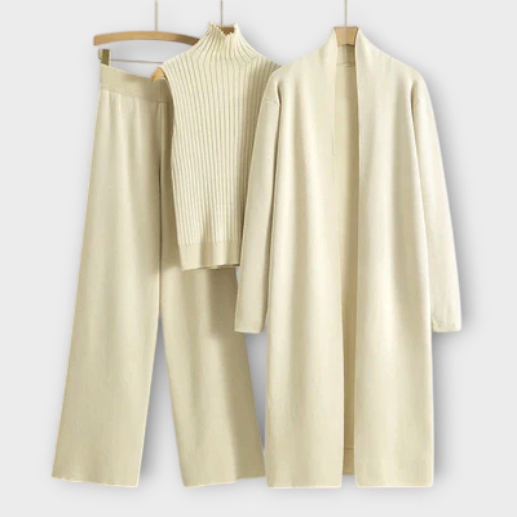 Eldbjørg - Tre-delt strikkesett i khaki