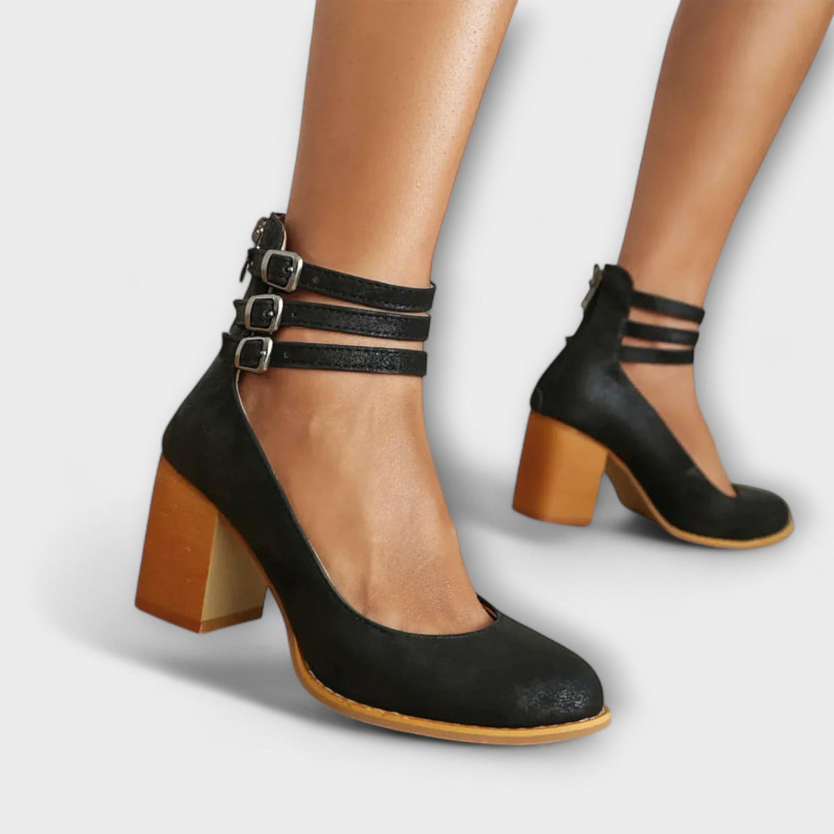 Nina - Røde Pumps med remmer