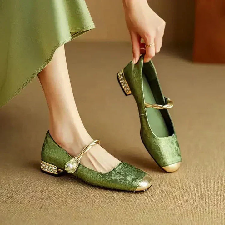 Oddny - Grüne Samt Mary Jane-Schuhe
