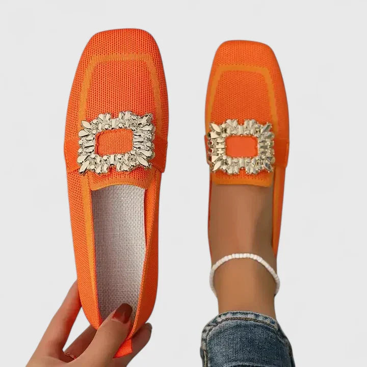 Målfrid - Espadrillo-tøffel med smykkespenne