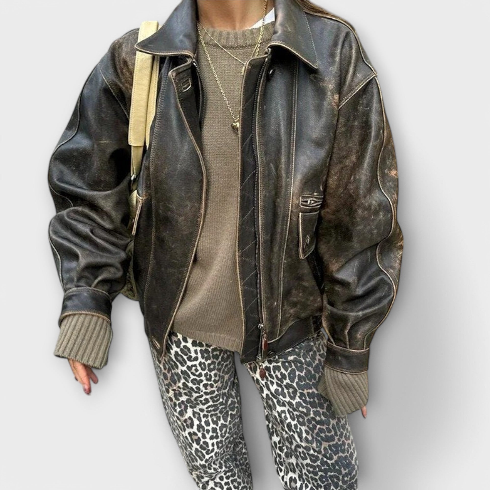 Guro - Nostalgiske jeans med leopardmønster
