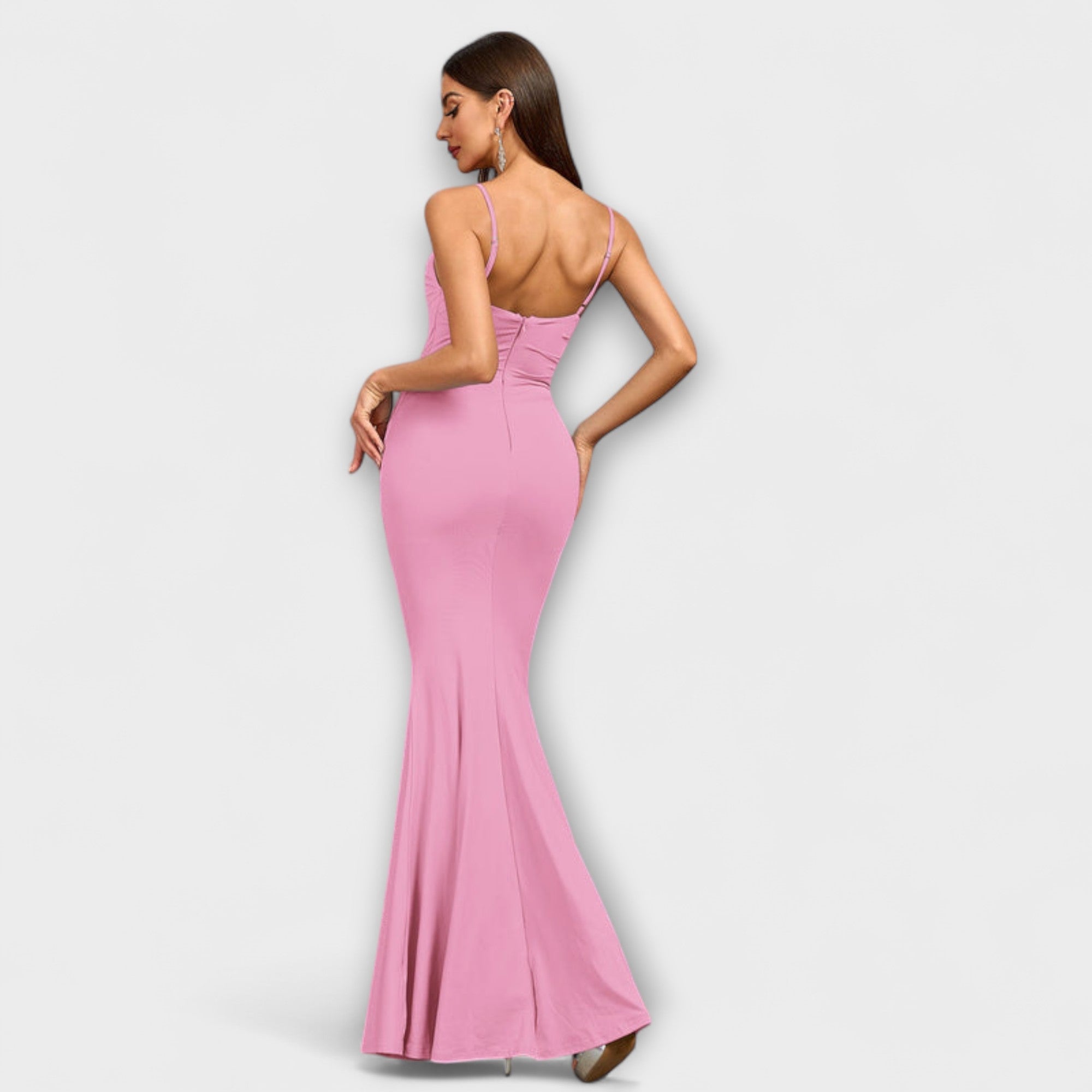 Tiril - Beige elegant volangkjole