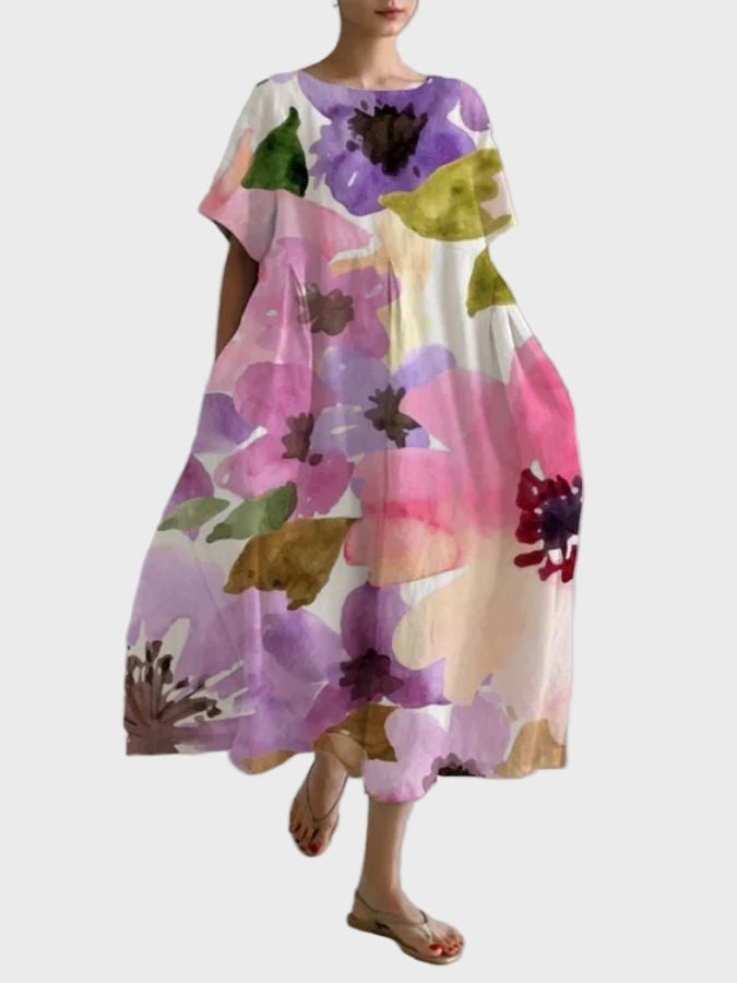 Marit - Kremfarget kjole med akvarellblomster