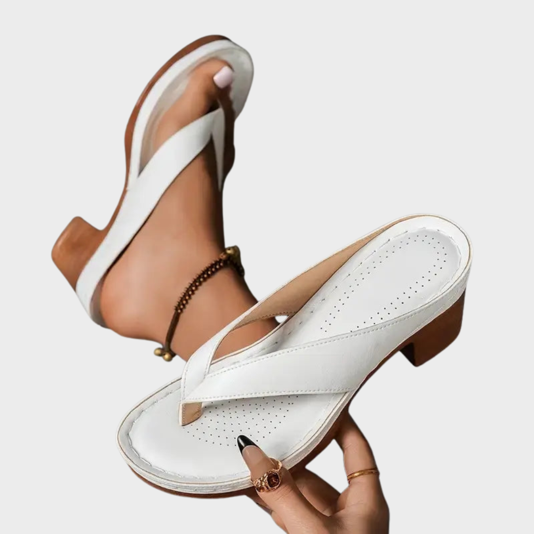 Maren - Elegante Tåsteg-Sandaler