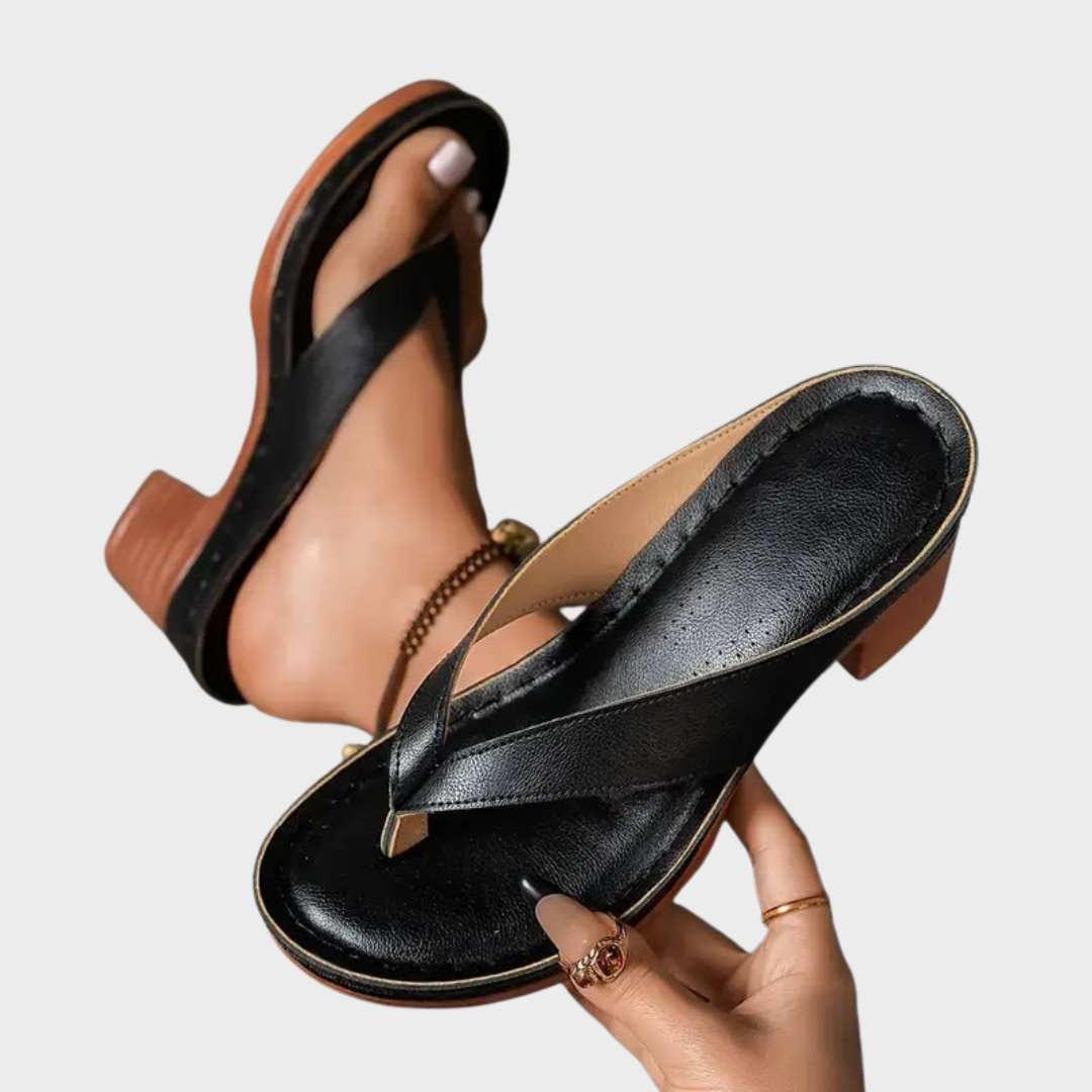 Maren - Elegante Tåsteg-Sandaler