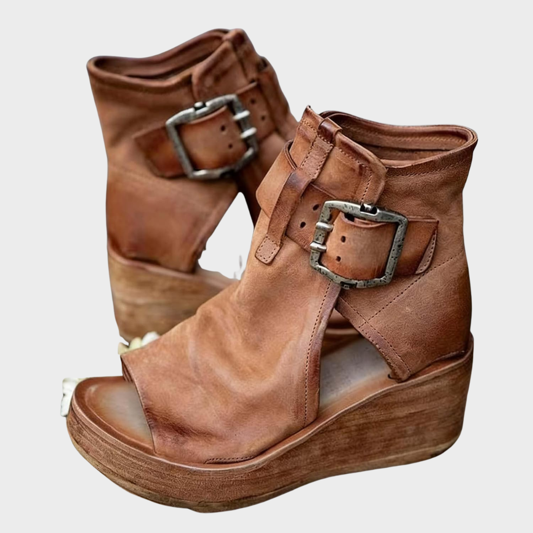 Hanne - Sommerlige kile-sandaler i nostalgisk stil