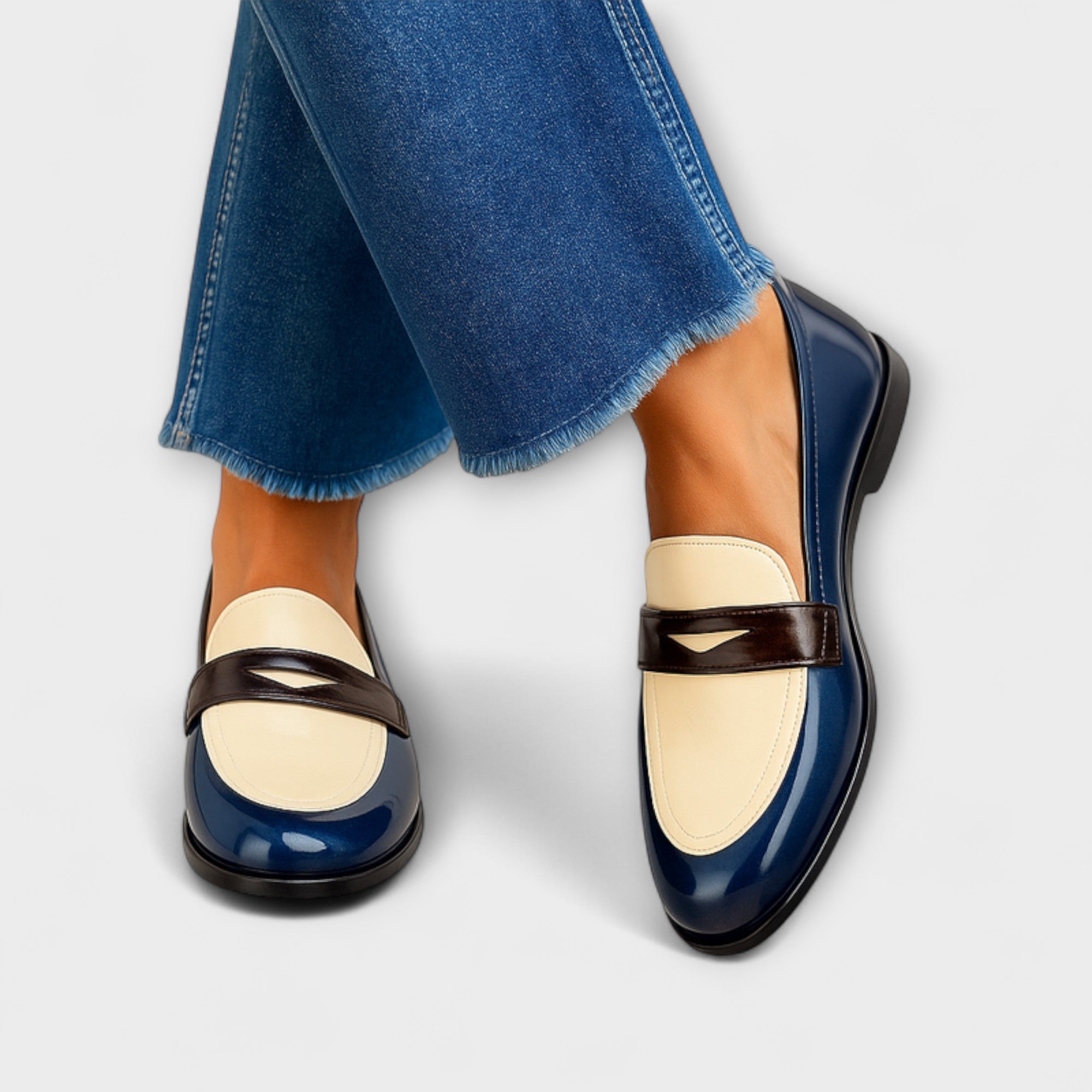 Erle - To-fargede lakk-loafers