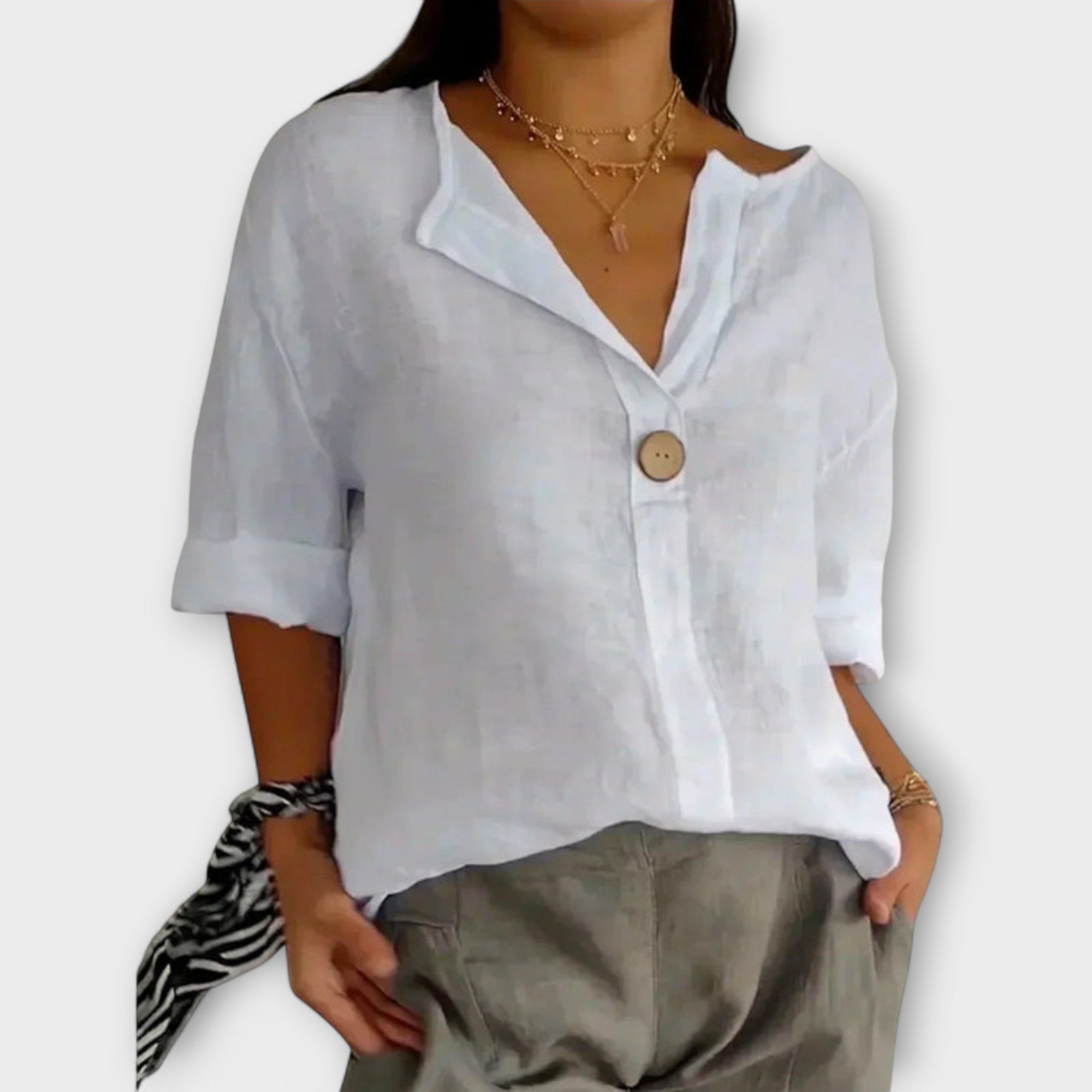 Liv - Beige elegant bluse med V-hals