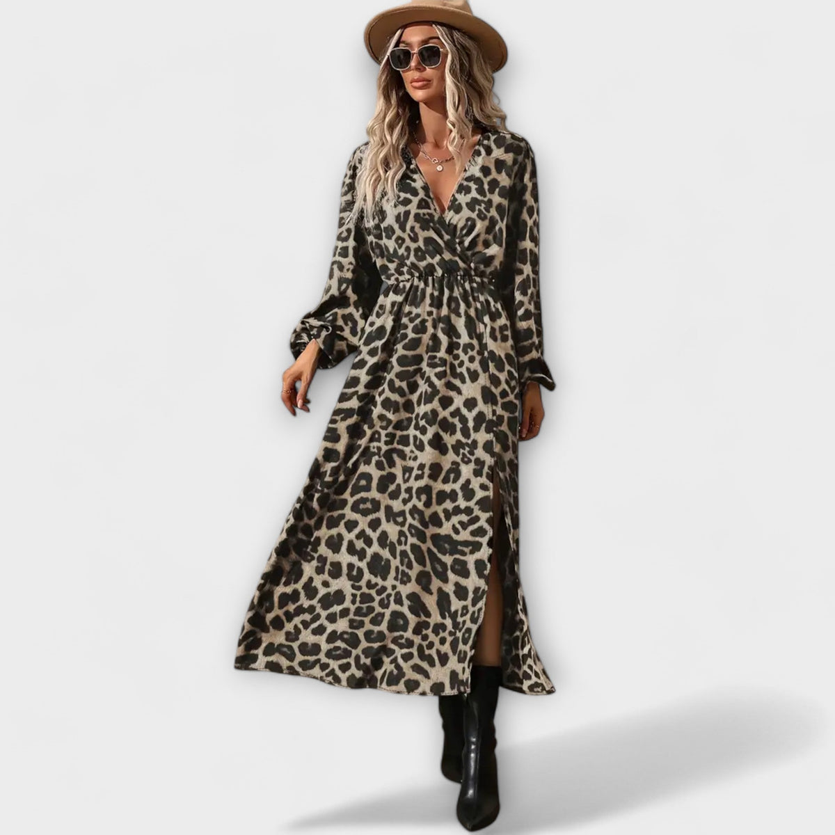 Astri - Lang kjole med leopardmønster
