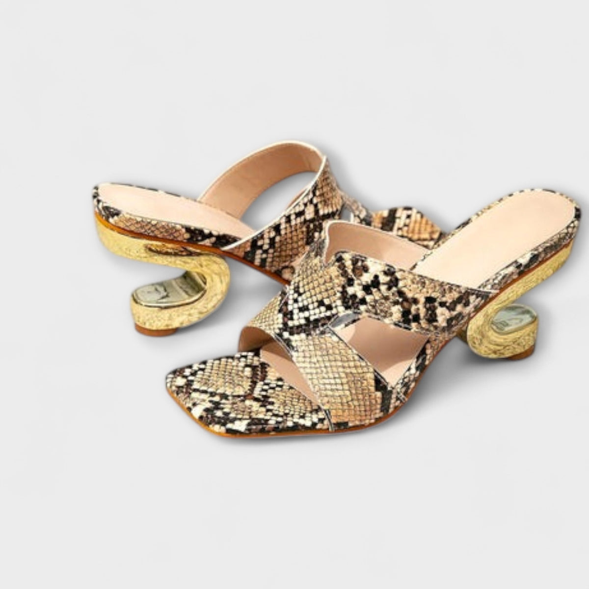 Ingeborg - Sandaler med slangemønster