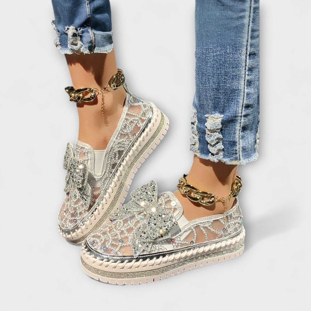 Emma - Loafers med strassløyfe