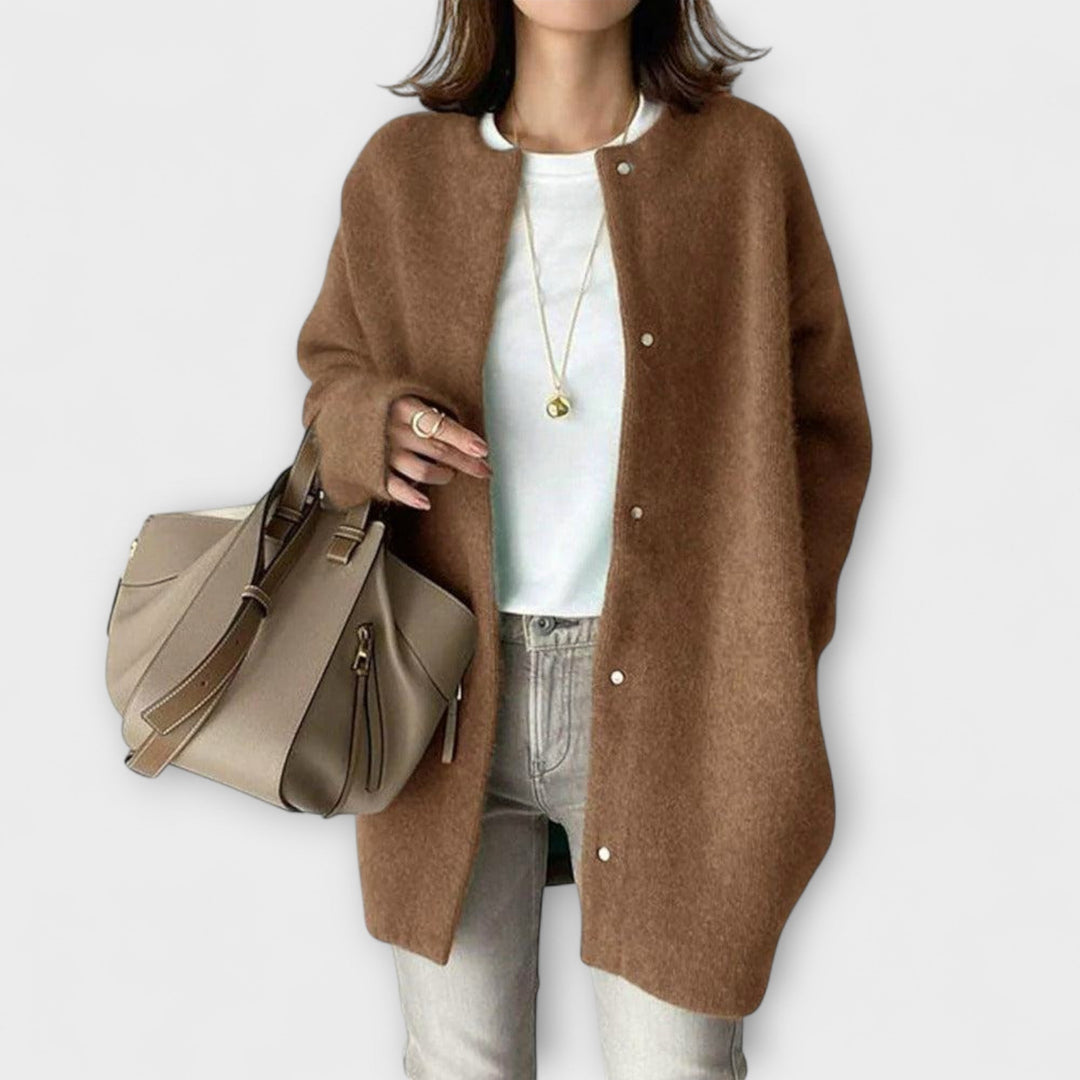 Hilde – Beige komfortabel avslappet jakke