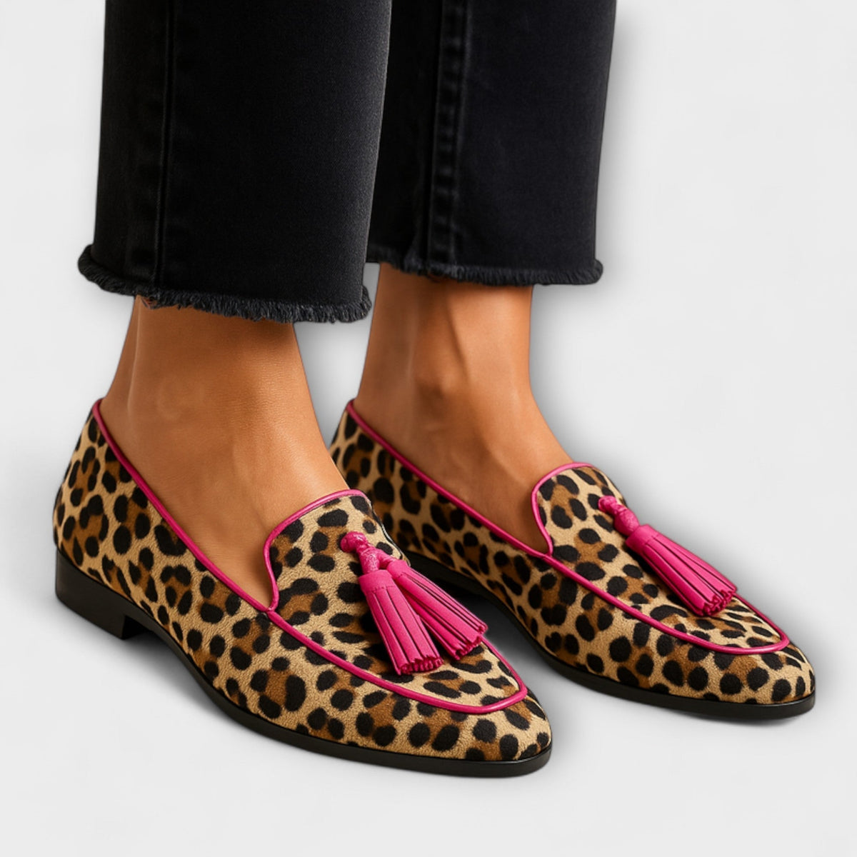 Aud - Leopard-tøffel med frynser