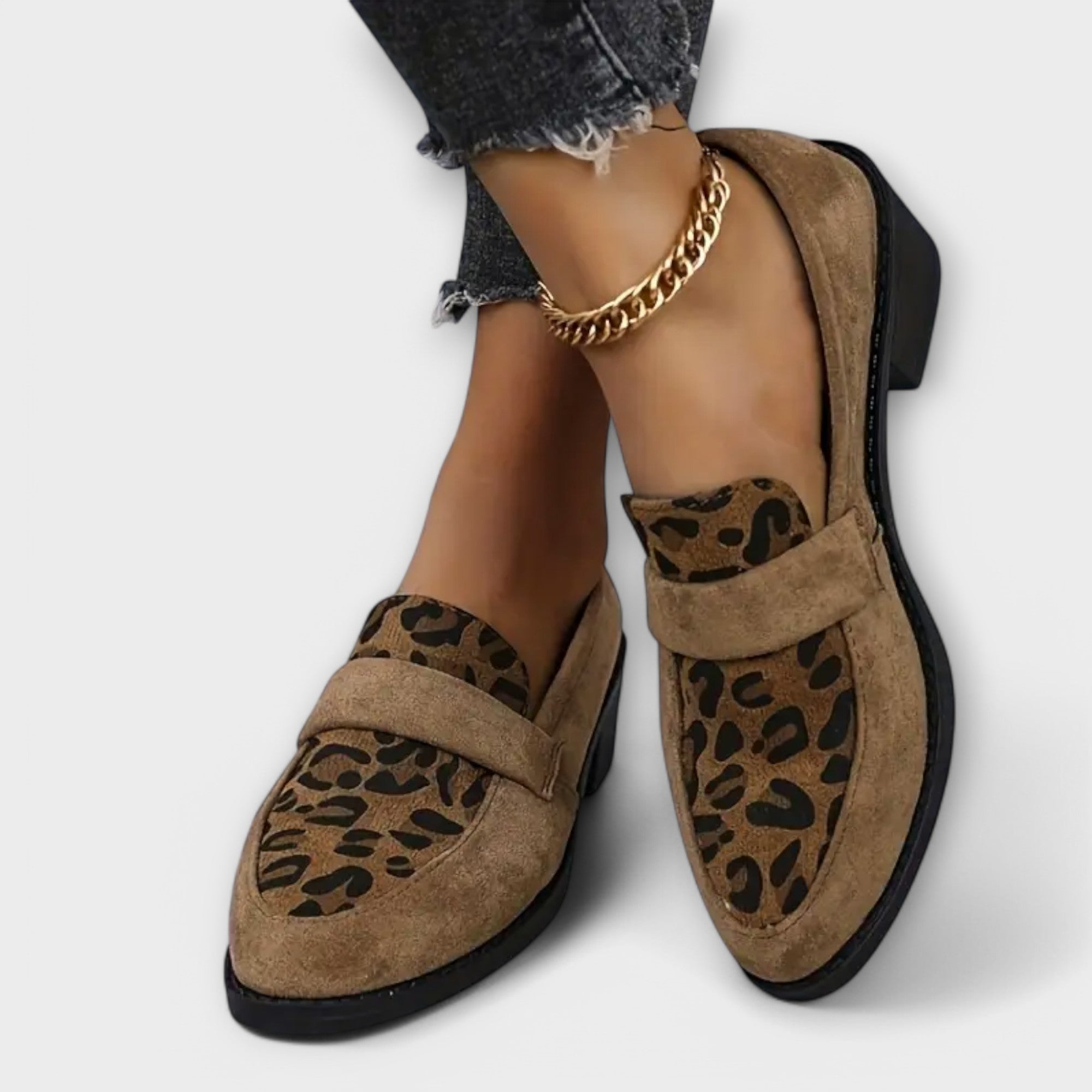 Hege - Semsket loafers med leopardfôr