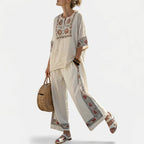 Anne - Beige middelhavssett med broderi