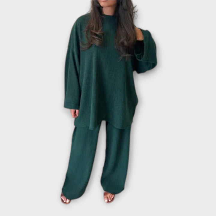 Signe – Dunkelgrünes Rippstrick-Set in Oversize-Größe