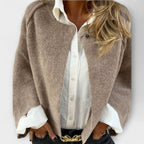 Ingrid - Beige kort jakke med rund hals