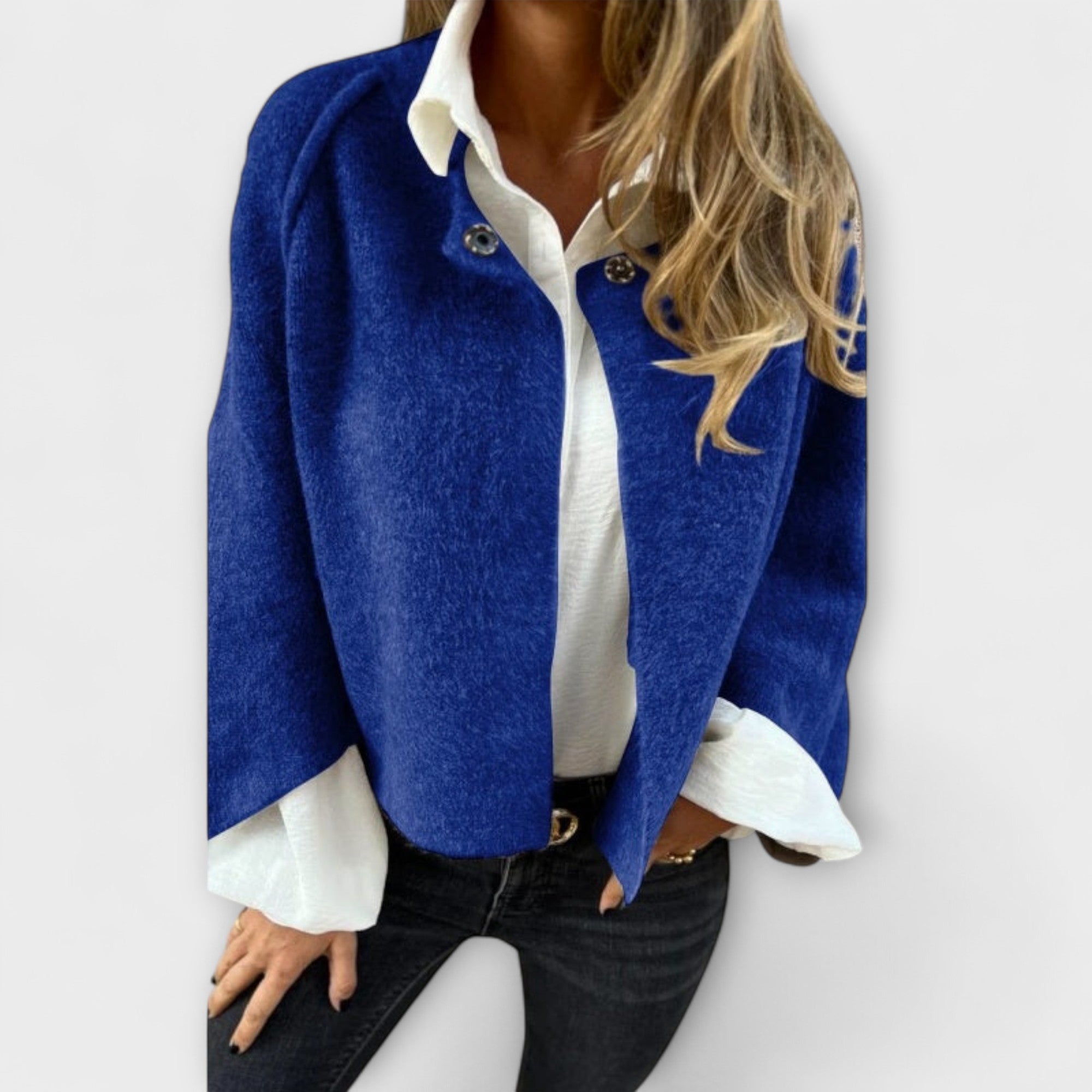 Ingrid - Beige kort jakke med rund hals